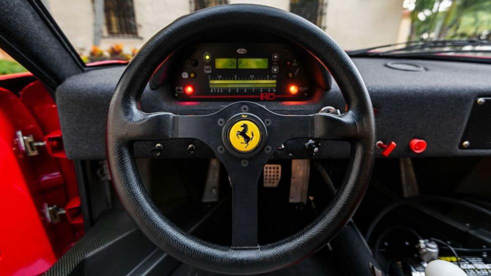 Η πιο ακριβή Ferrari F40 στον κόσμο βγαίνει «στο σφυρί»
